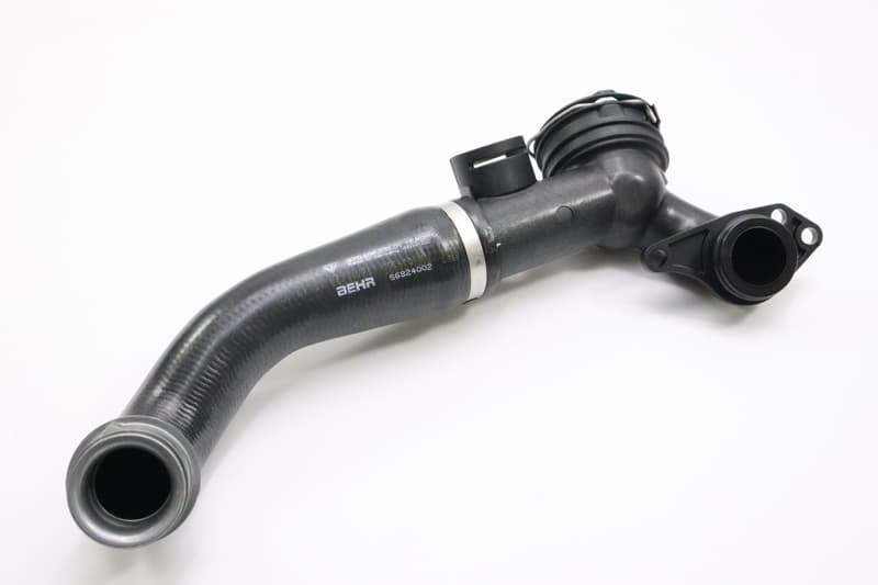 PORSCHE PANAMERA RADYATÖR SU HORTUMU 97010623101