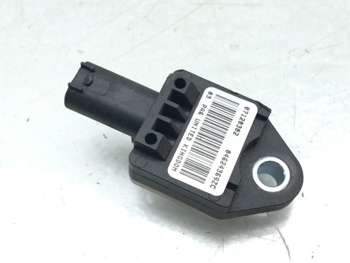 PORSCHE PANAMERA ÖN DARBE SENSÖRÜ 97061822300