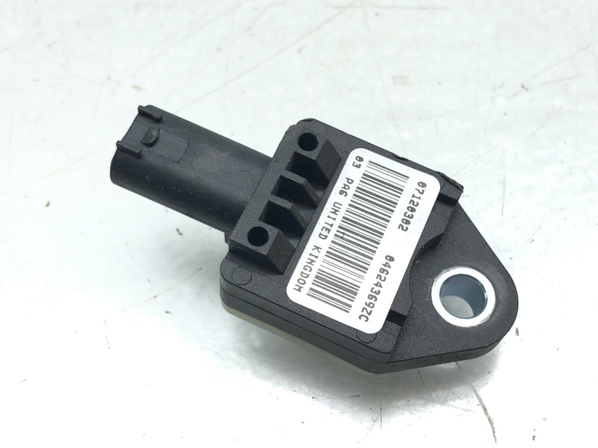 PORSCHE PANAMERA ÖN DARBE SENSÖRÜ 97061822300